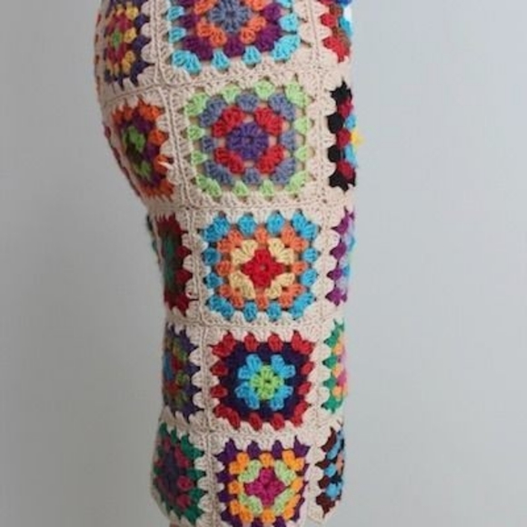 Granny square vintage style crochet skirt - Picture 5 of 7